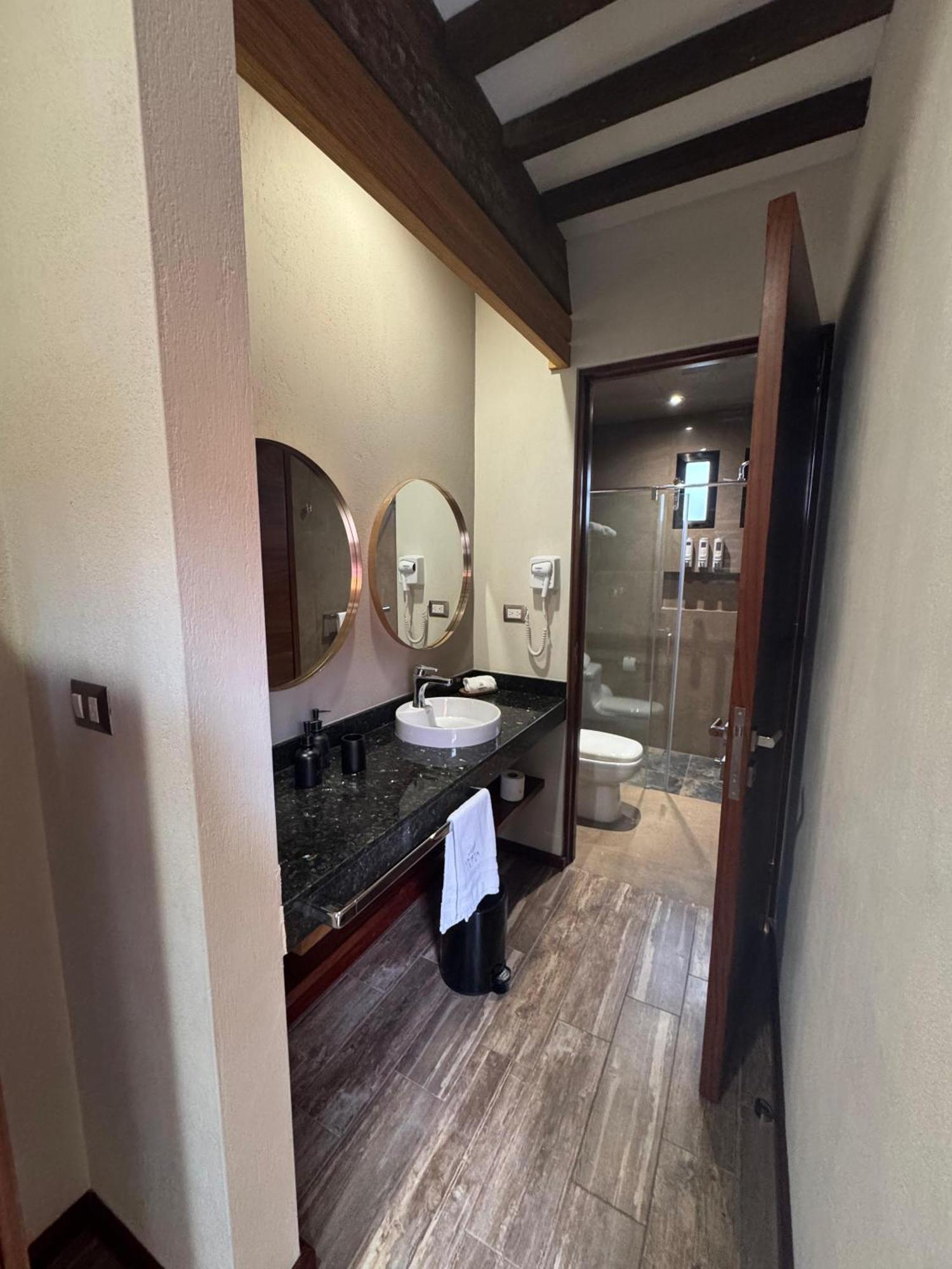 Hotel Arista 1026 ซานหลุยส์โปโตซิ ภายนอก รูปภาพ