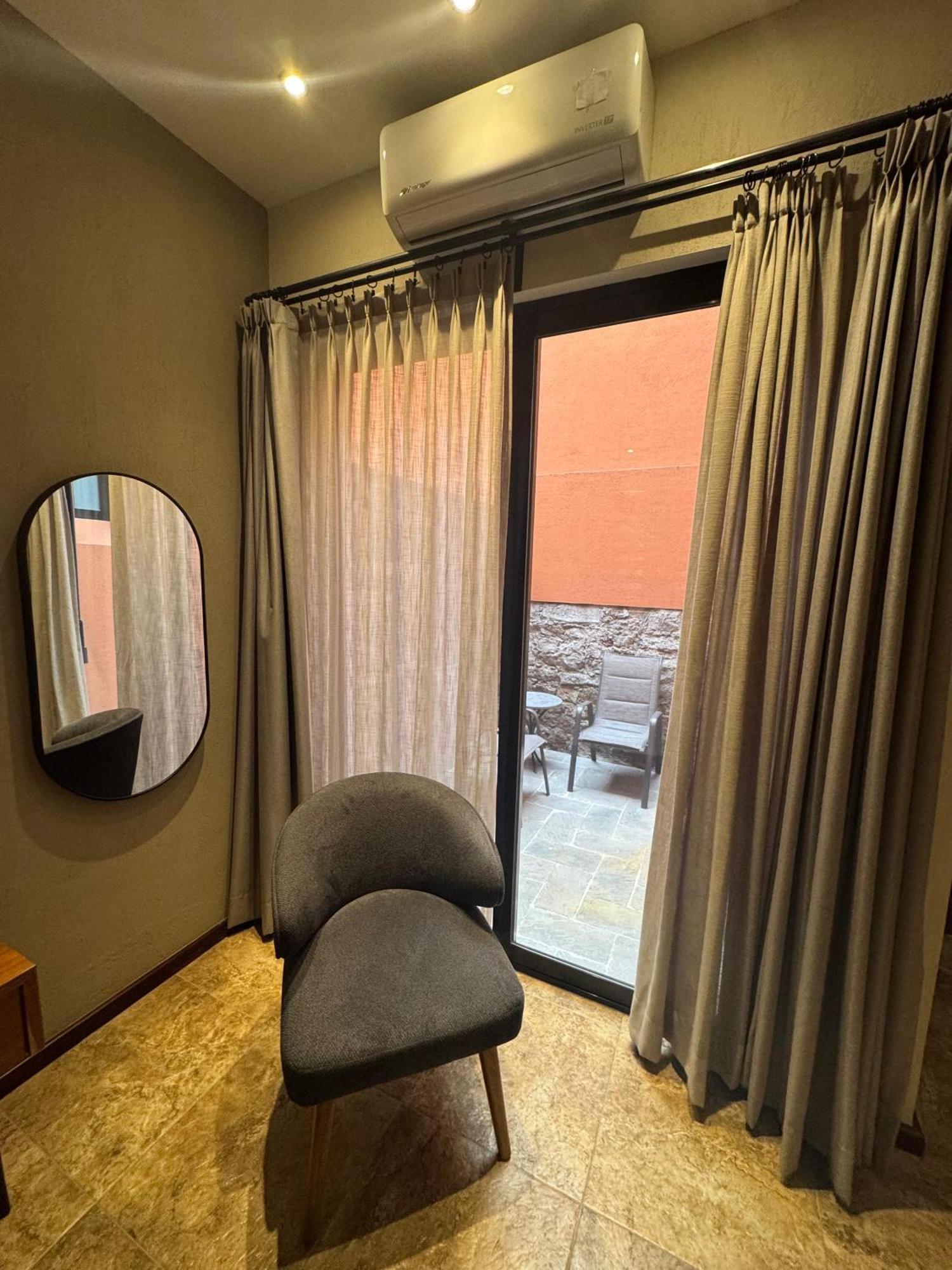 Hotel Arista 1026 ซานหลุยส์โปโตซิ ภายนอก รูปภาพ